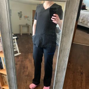 Black scrubs - size XS